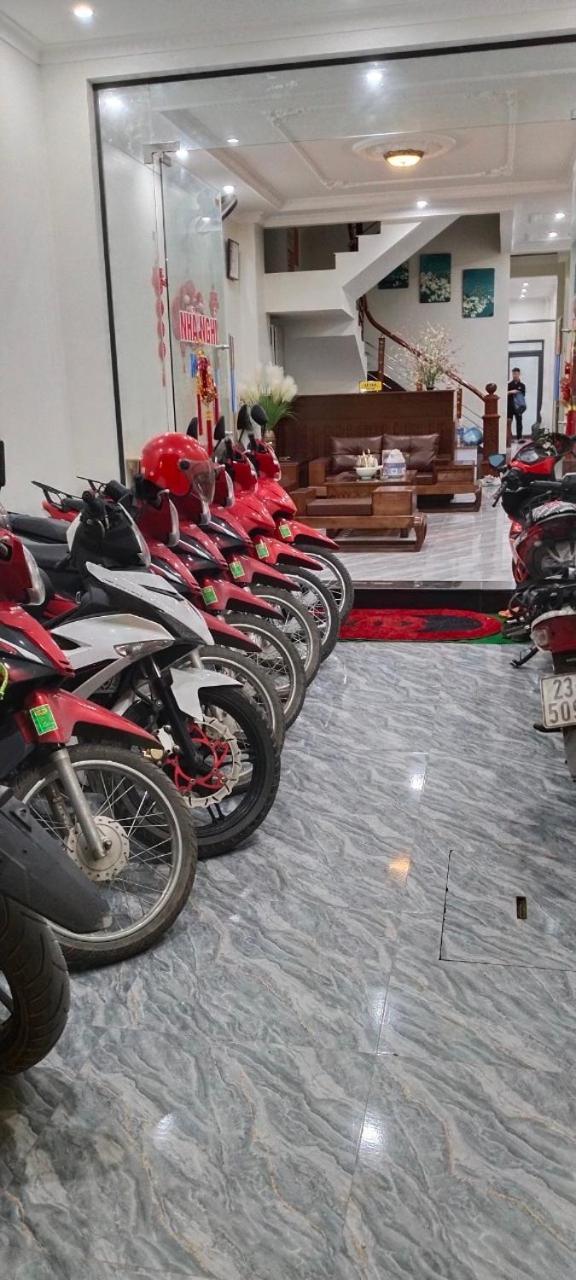 Nha Nghi Anh Van دونغ فان المظهر الخارجي الصورة